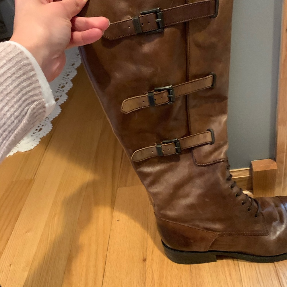 Size 9 boots Vince camuto